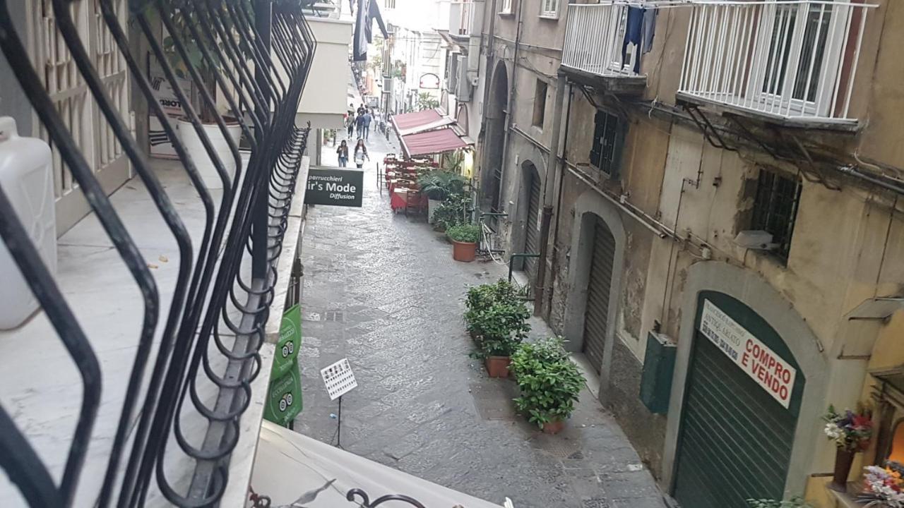 Ai Baretti 2 Bed and Breakfast Napels Buitenkant foto